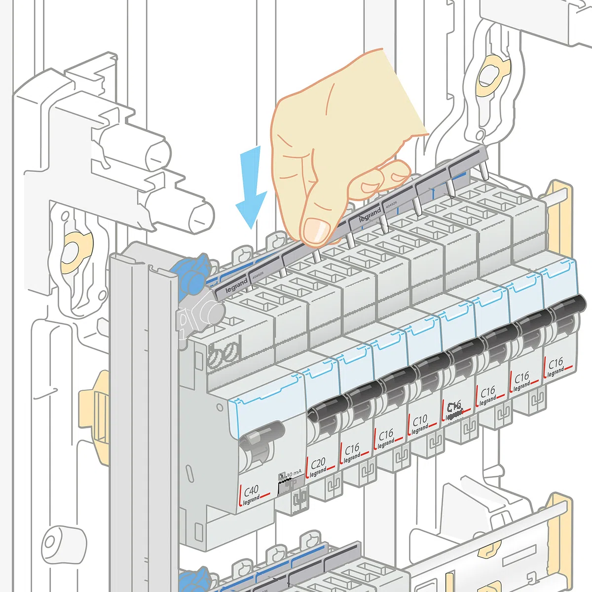 Legrand 404926E Pettine di alimentazione, distributore, unipolare a 13 moduli, 1 fase, 1 fase neutra, grande capacità, bianco