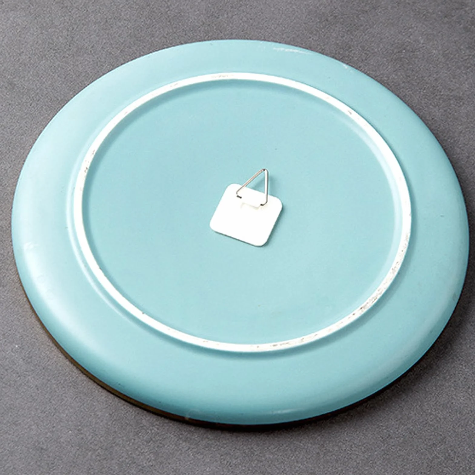 Ganci Per Quadri Adesivi 30 PCS - Ganci per Piatti da Parete Multifunzione Invisibili Verticali per Cucina