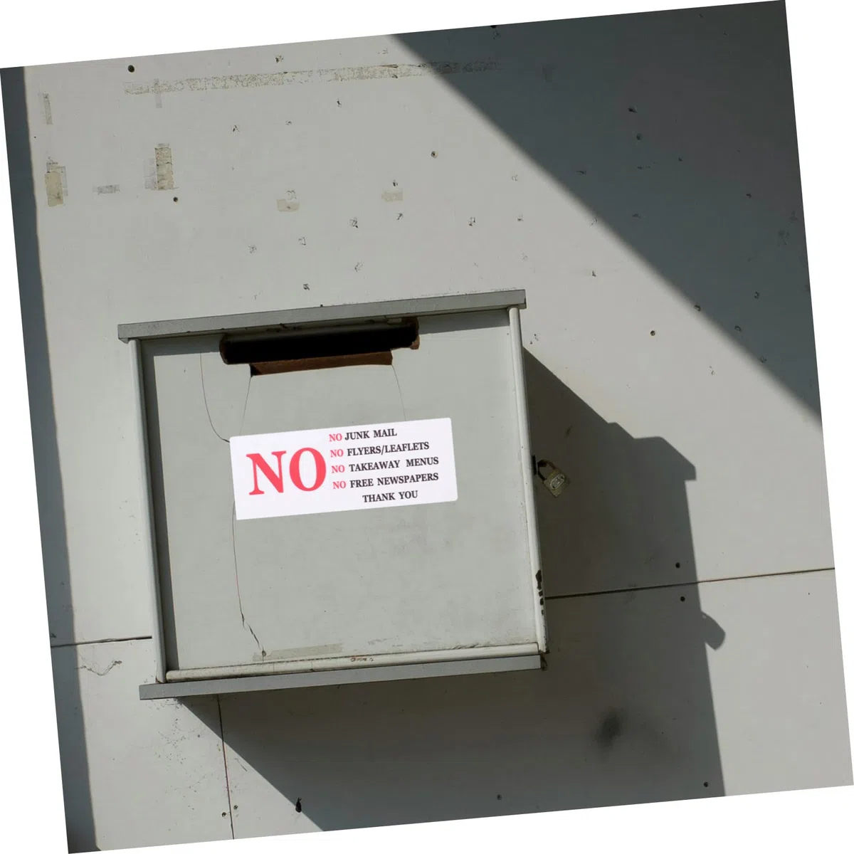 HOMSFOU Adesivo Per Cassetta Postale 2 Pezzi, Cartello No Posta Indesiderata Per Uso Domestico e Commerciale, Adesivo Avviso Resistente Agli Agenti Atmosferici e Facile Da Applicare